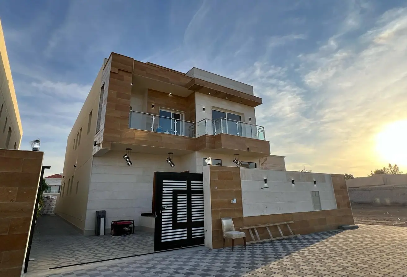 VILLA FOR SALE IN AL MOWAIHAT 2