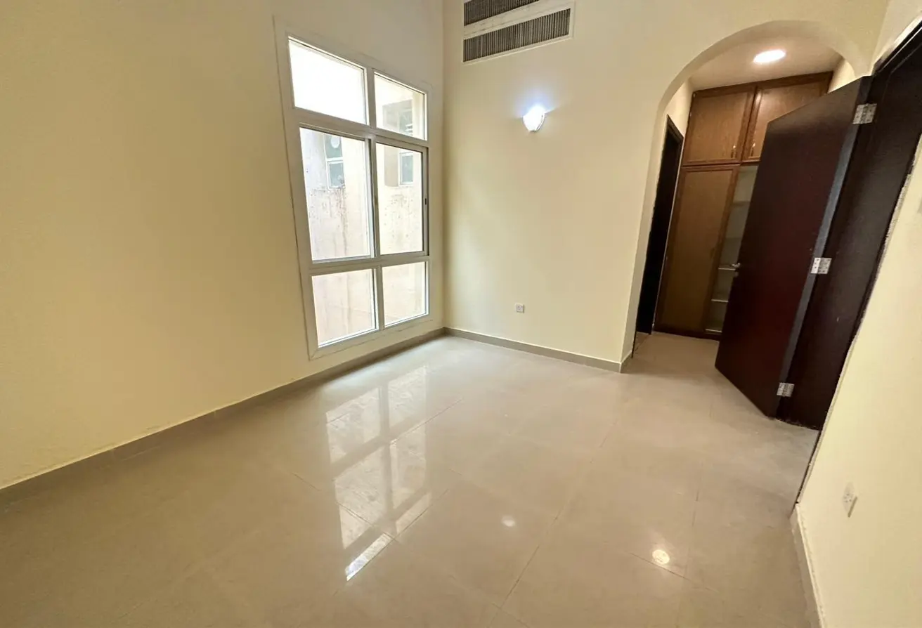 VILLA FOR RENT IN KHALIFA CITY