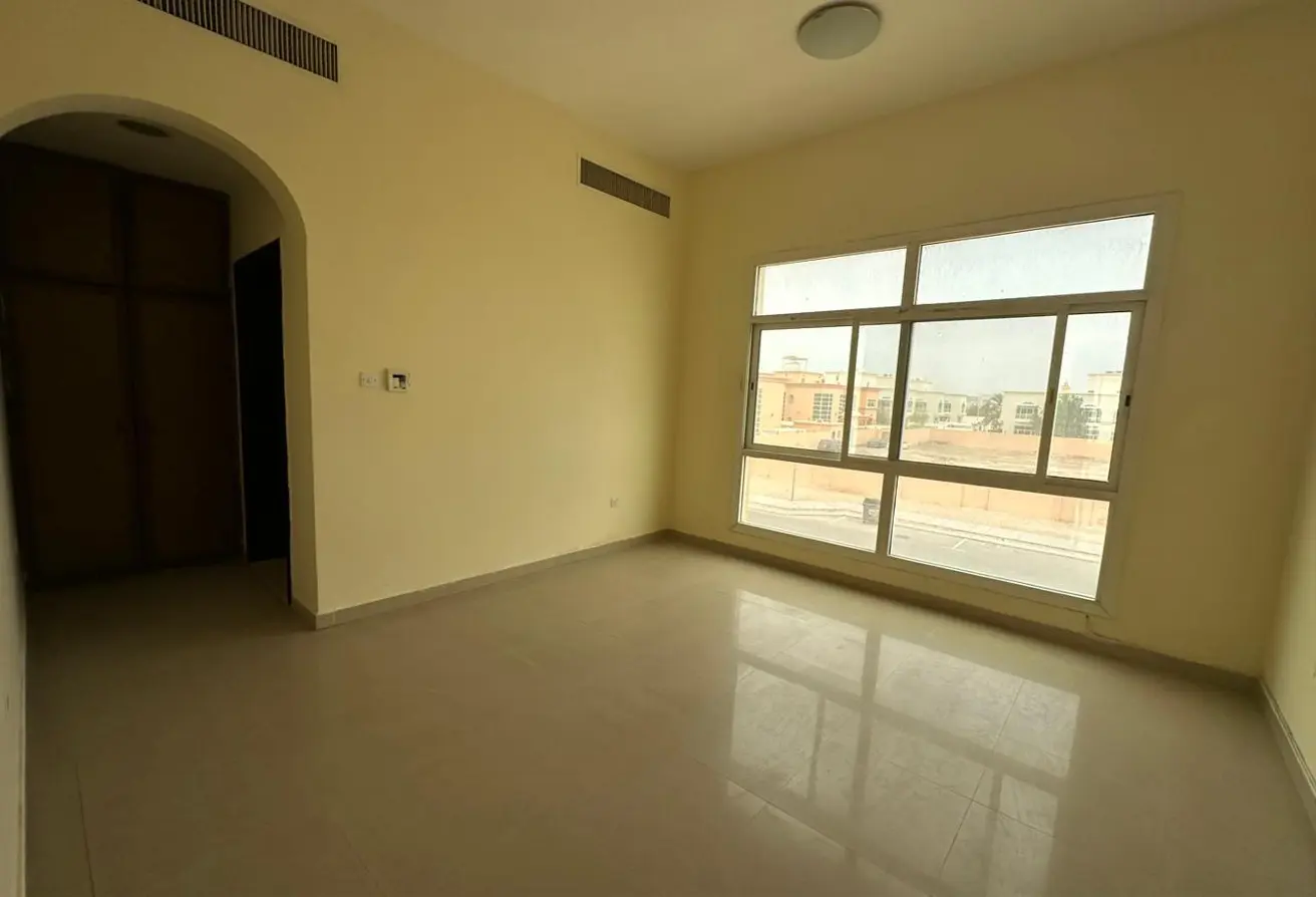 VILLA FOR RENT IN KHALIFA CITY