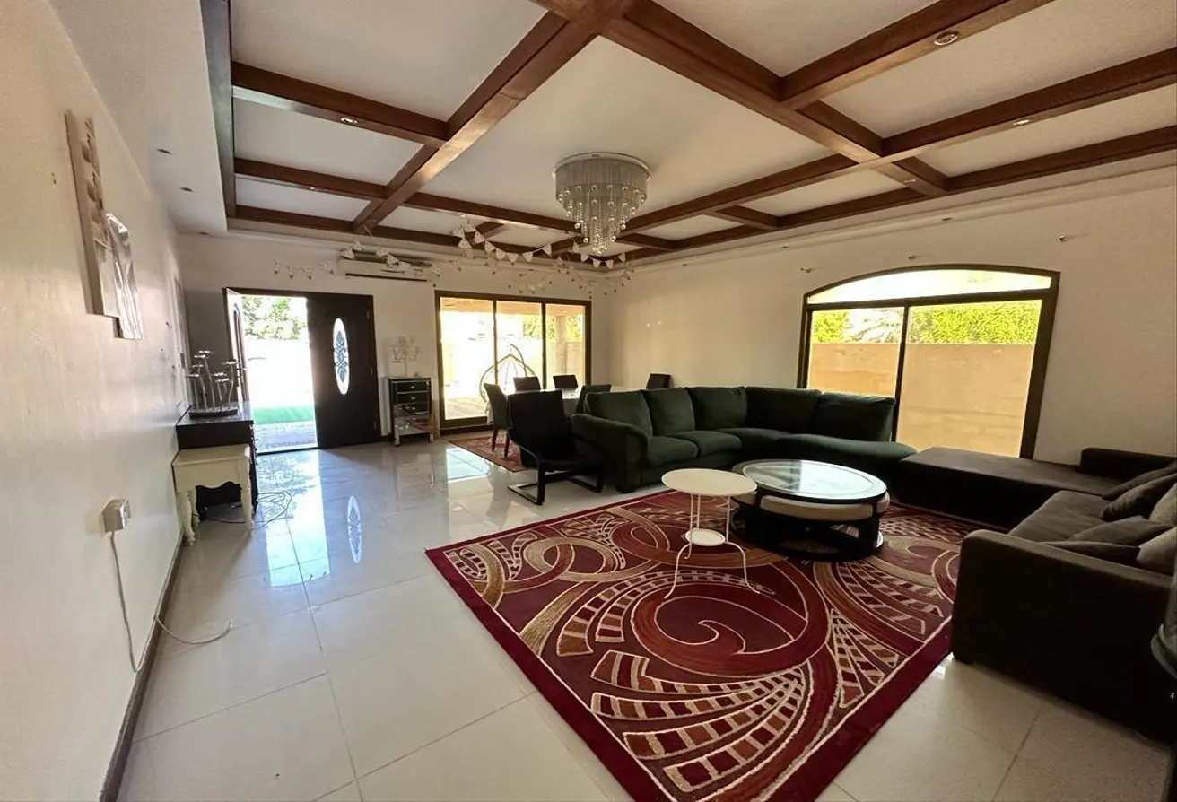 VILLA FOR RENT IN AL RAWDA 3