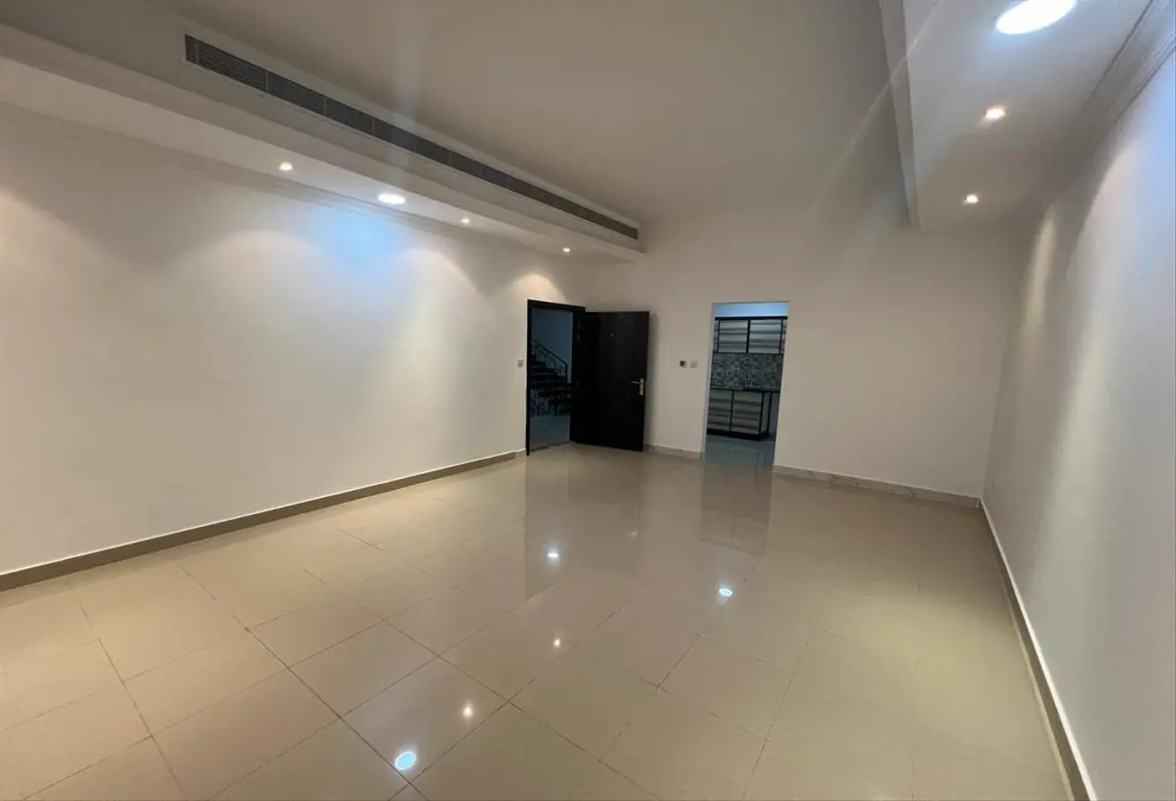 APARTMENT FOR RENT IN KHALIFA CITY